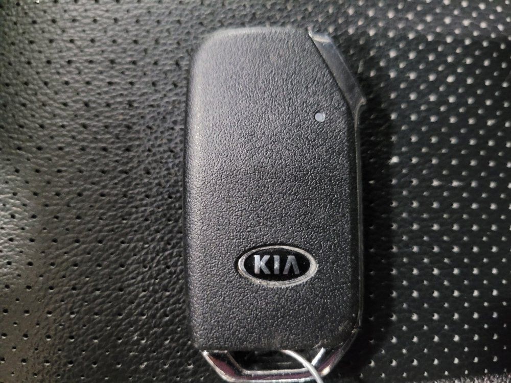 Used 2022 Kia Sportage EX AWD/4WD image 32