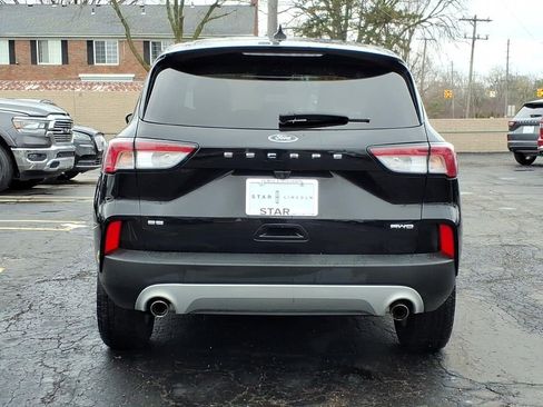 Used 2022 Ford Escape SE w/ Convenience Package image 6