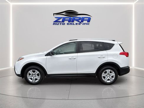 Used 2015 Toyota RAV4 LE AWD/4WD image 4
