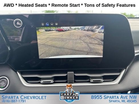 Used 2025 Chevrolet Equinox LT AWD/4WD image 24