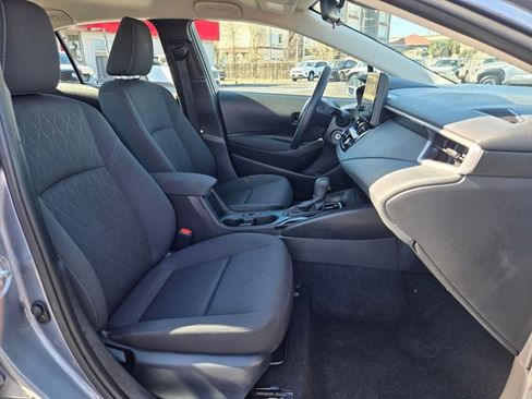 Used 2025 Toyota Corolla LE image 55