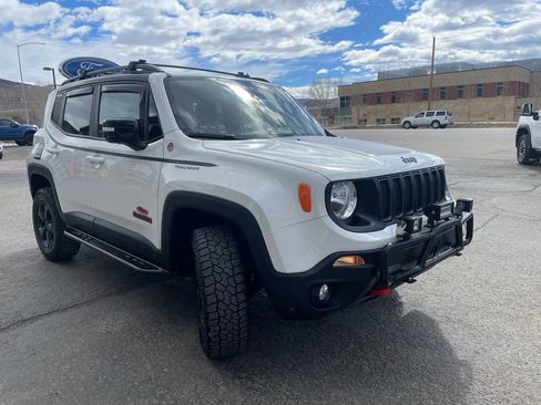 Used 2022 Jeep Renegade Trailhawk image 10