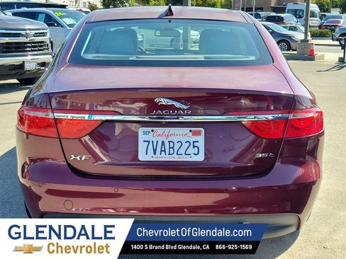 Used 2017 Jaguar XF Prestige image 13