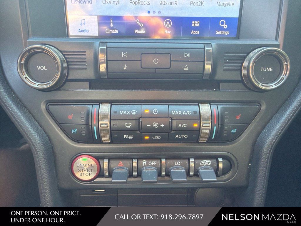 Used 2019 Ford Mustang Shelby GT350 w/ Technology Package RWD image 13