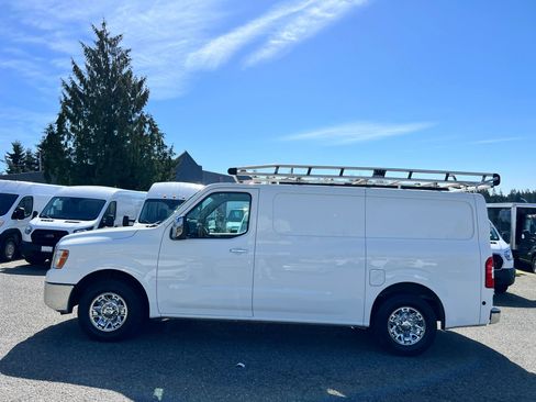 Used 2019 Nissan NV 3500 SL RWD image 4