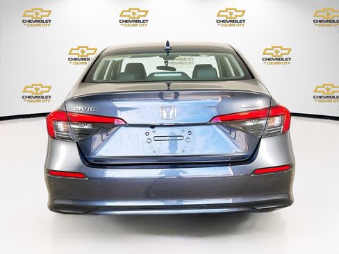 Used 2022 Honda Civic Touring image 6