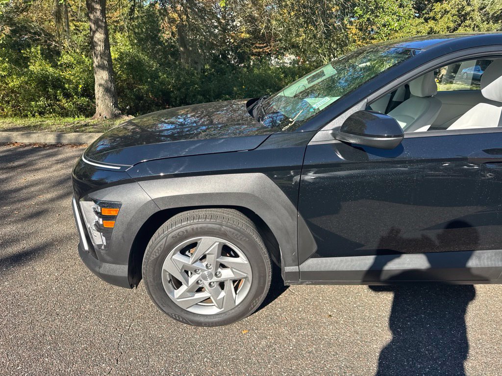 Used 2025 Hyundai Kona SE FWD image 9