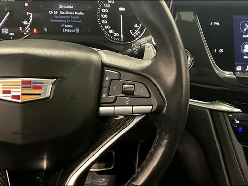Used 2023 Cadillac XT6 Sport image 12