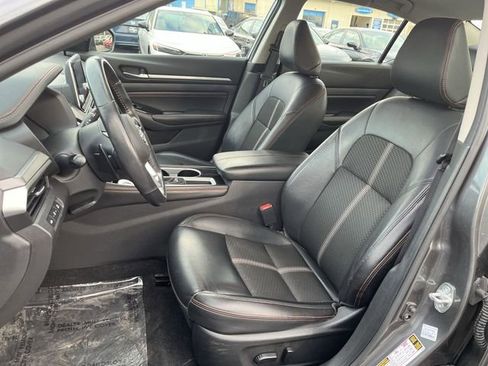 Used 2023 Nissan Altima 2.5 SR image 15