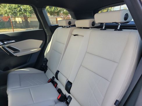 Used 2025 BMW X1 xDrive28i w/ Convenience Package image 11