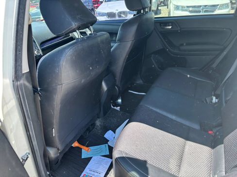 Used 2018 Subaru Forester 2.5i Premium w/ Popular Package #2A AWD/4WD image 12