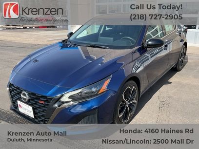 Used 2023 Nissan Altima 2.5 SR w/ SR Premium Package