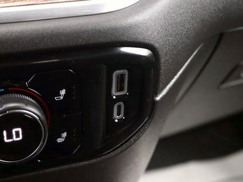 Used 2024 Chevrolet Silverado 1500 LT image 27