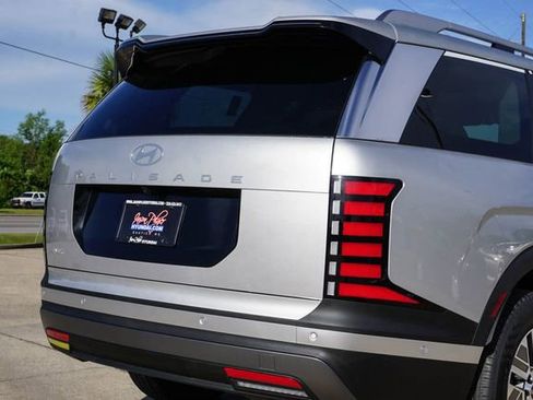 New 2026 Hyundai Palisade SEL Premium FWD image 5