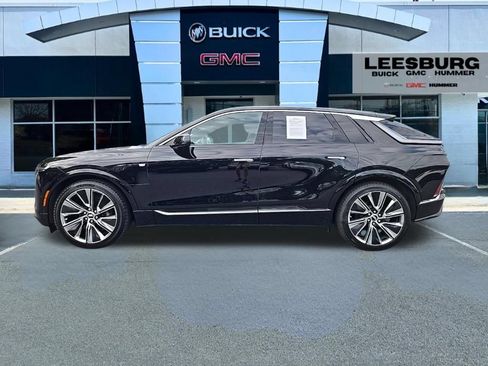 Used 2026 Cadillac Lyriq Signature Luxury w/ Nappa Leather Package AWD/4WD image 4
