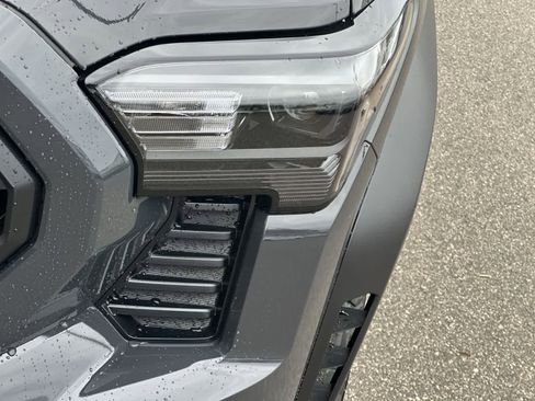 New 2026 Toyota Tacoma TRD Off-Road AWD/4WD image 13