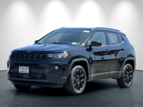 New 2026 Jeep Compass Latitude AWD/4WD image 8