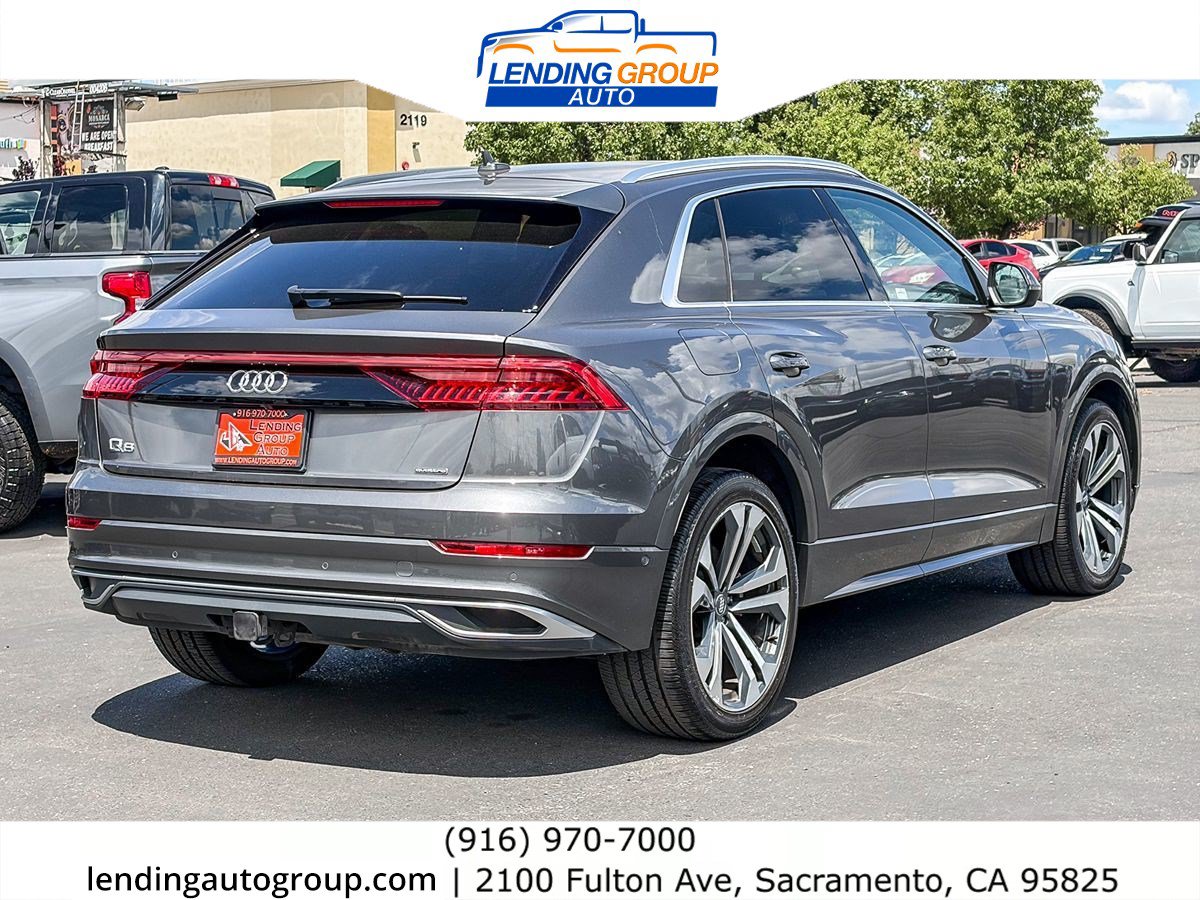 Used 2019 Audi Q8 Prestige w/ Adaptive Chassis Package AWD/4WD image 4