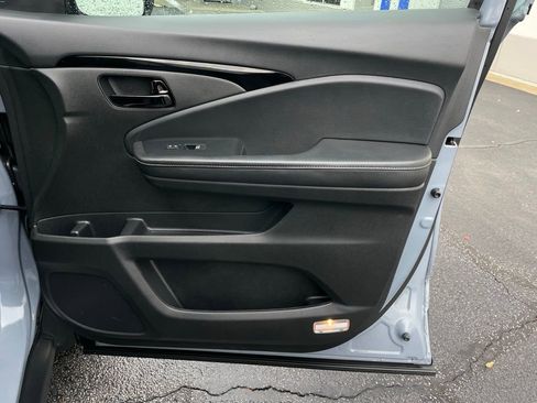 Certified 2023 Honda Passport Elite image 30