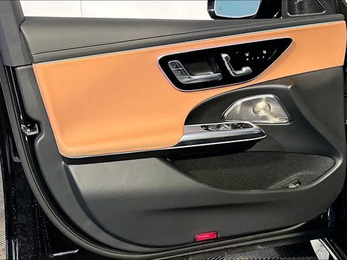 New 2026 Mercedes-Benz E 53 AMG e 4MATIC Sedan image 11
