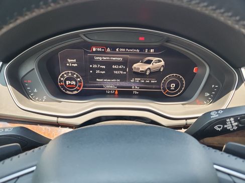 Used 2019 Audi Q5 2.0T Premium Plus w/ Premium Plus Package AWD/4WD image 10
