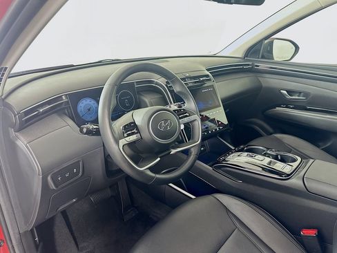 Certified 2023 Hyundai Tucson Limited AWD/4WD image 9