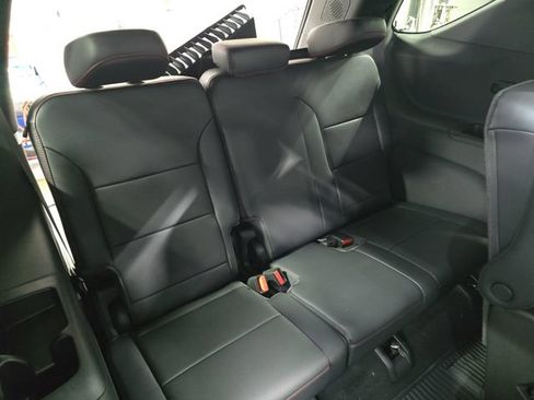 New 2026 Chevrolet Traverse RS w/ LPO, Floor Liner Package AWD/4WD image 13