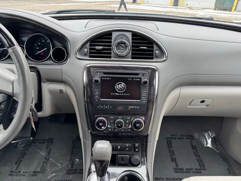 Used 2016 Buick Enclave Leather image 2
