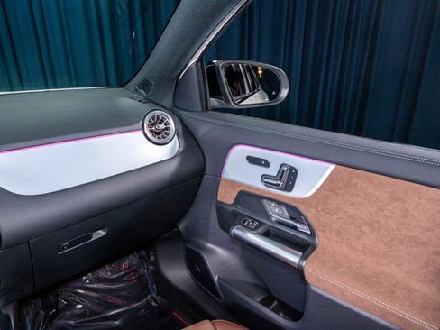 New 2025 Mercedes-Benz GLA 35 AMG 4MATIC image 27