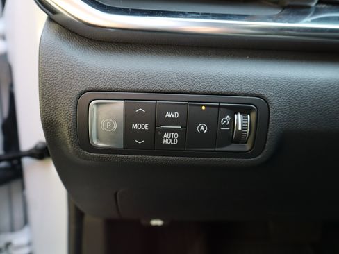 Used 2026 GMC Terrain Elevation w/ Black Edition AWD/4WD image 28