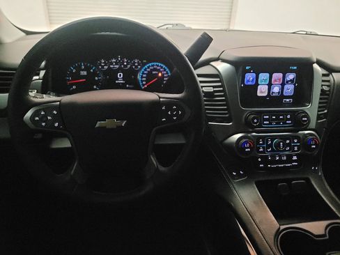 Used 2017 Chevrolet Tahoe LT image 22