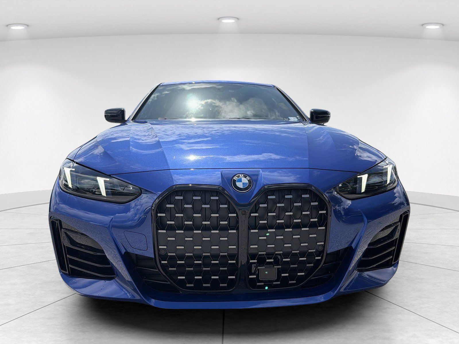 New 2026 BMW 430i w/ M Sport Package RWD image 2