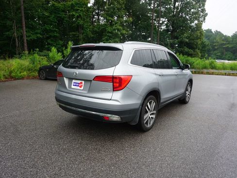 Used 2017 Honda Pilot Elite image 24