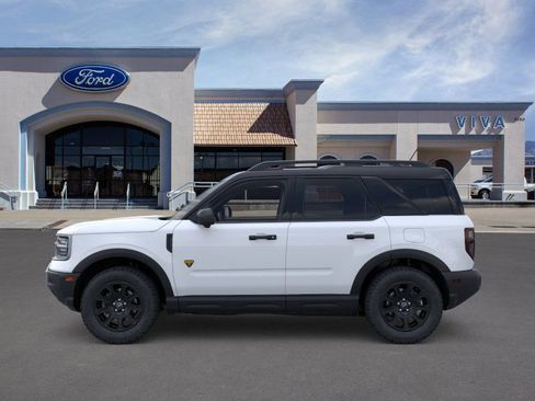 New 2025 Ford Bronco Sport Badlands image 3