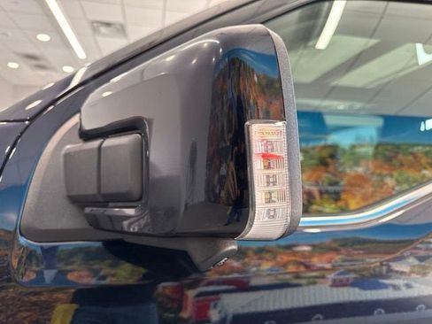 Used 2021 Ford F150 Limited AWD/4WD image 17