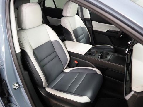 Used 2024 Honda Prologue Touring image 2