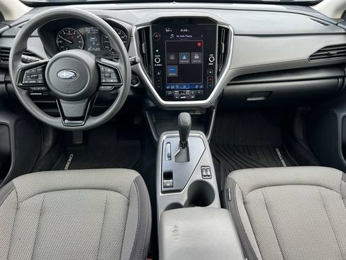 Used 2024 Subaru Crosstrek 2.0i Premium AWD/4WD image 2