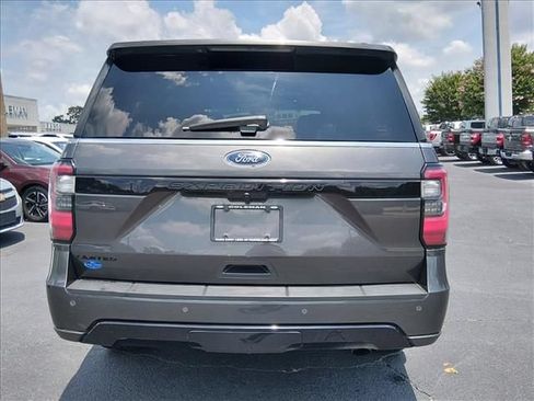 Certified 2021 Ford Expedition Limited RWD image 5