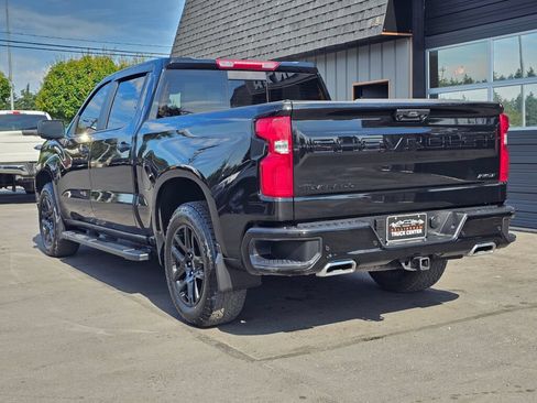 Used 2025 Chevrolet Silverado 1500 RST AWD/4WD image 3