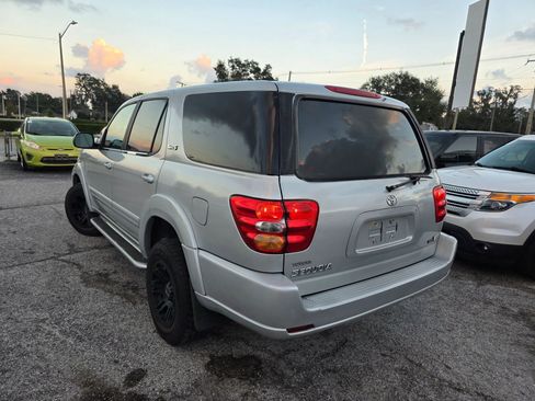 Used 2002 Toyota Sequoia SR5 image 5