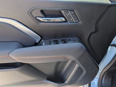 New 2026 Chevrolet Colorado Z71 w/ Technology Package image 15