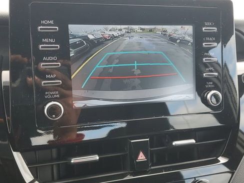 Used 2024 Toyota Camry SE image 23