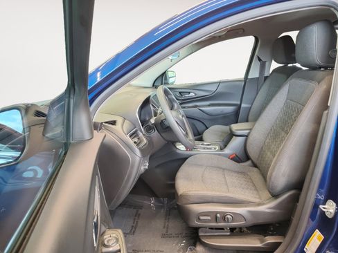Used 2022 Chevrolet Equinox LT image 24