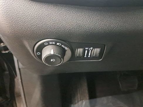 Certified 2023 Jeep Compass Limited AWD/4WD image 27