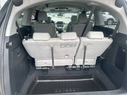 Used 2019 Honda Odyssey Elite image 15