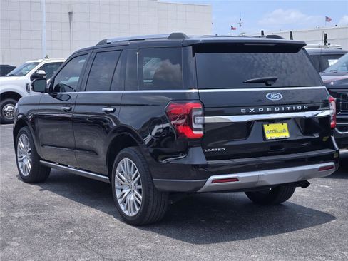 Certified 2024 Ford Expedition Limited RWD image 4