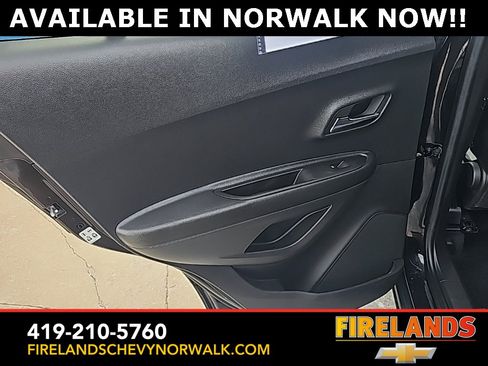 Certified 2022 Chevrolet Trax LT w/ Driver Confidence Package image 37