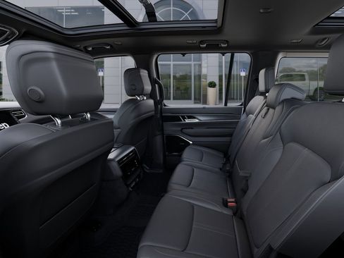 New 2025 Jeep Wagoneer 4WD image 23