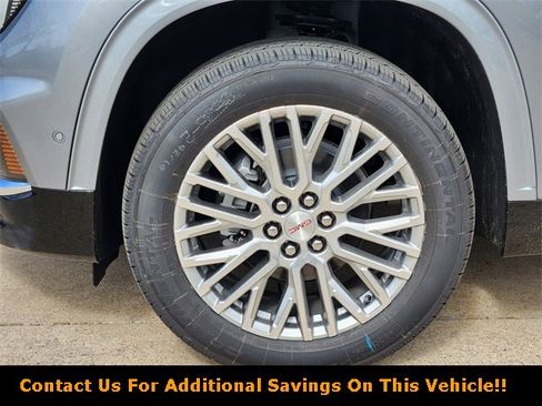 New 2026 GMC Acadia Denali image 7