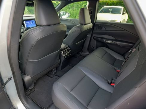 Used 2023 Lexus RX 350 Premium w/ Accessory Package AWD/4WD image 26
